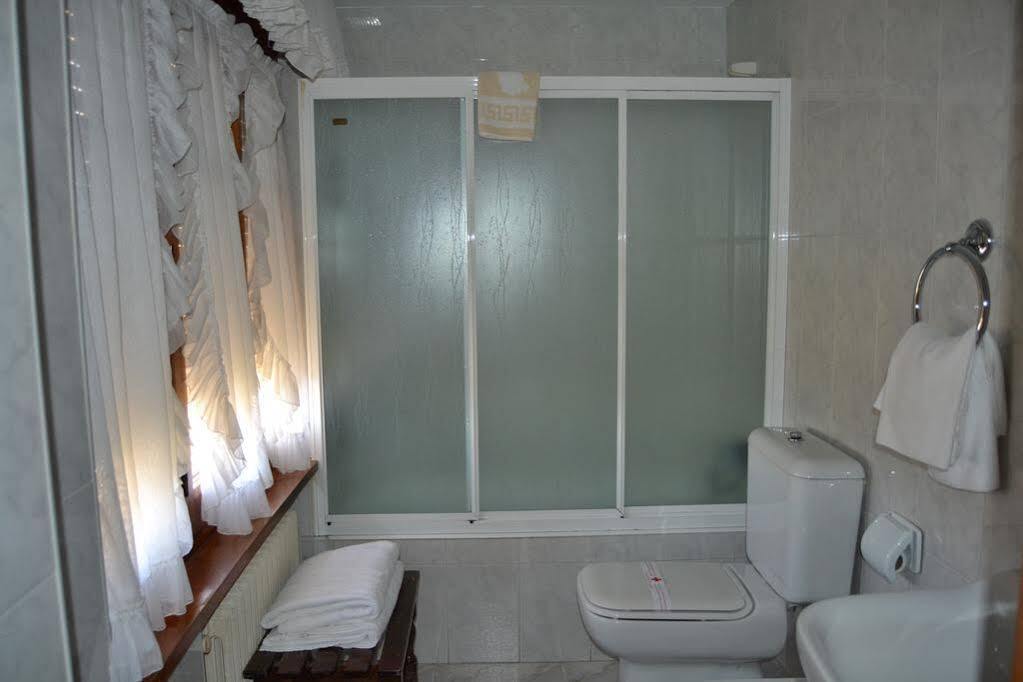 Hostal Carlos V Puebla de Sanabria Exteriér fotografie